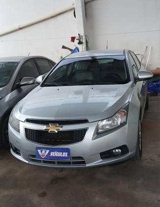 CHEVROLET CRUZE 1.8 LT 16V FLEX 4P AUTOMÁTICO CHEVROLET CRUZE 1.8 LT 16V FLEX 4P AUTOMÁTICO